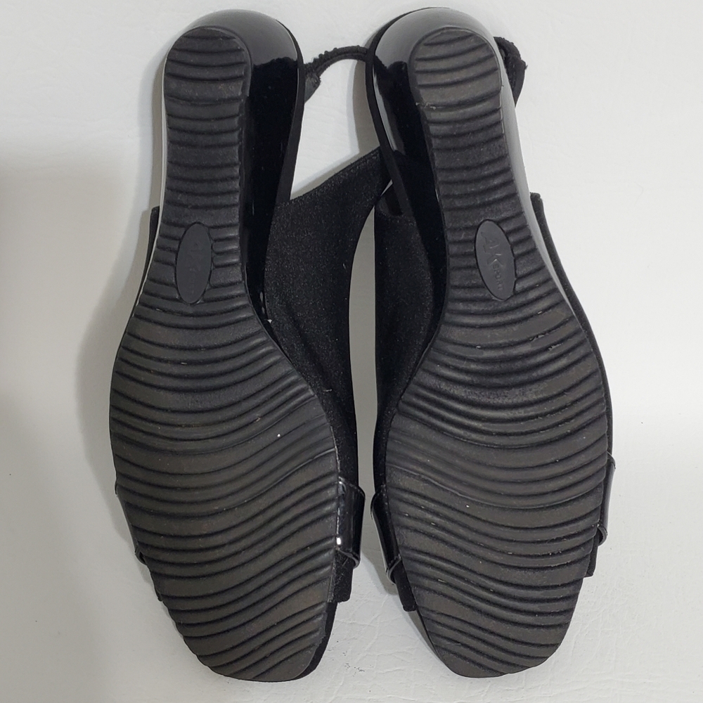 Anne Klein Sport Elegant Black Peep-Toe Slingback Heels Women's Size 8.5 - Picture 7 of 7